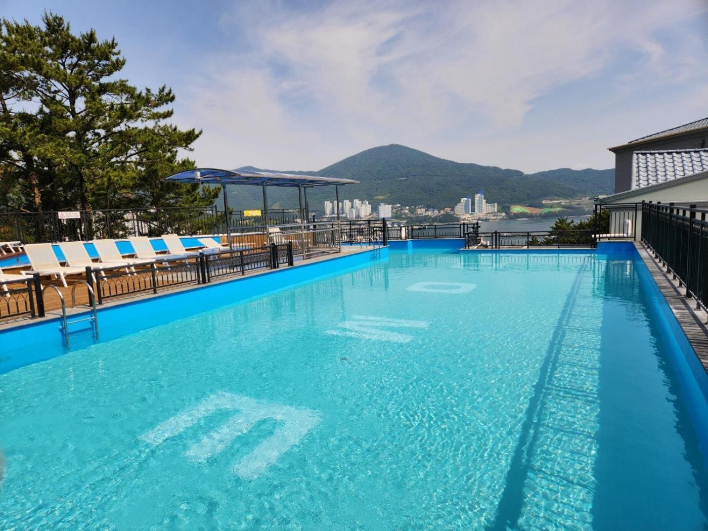 Dome Hotel Geoje Exterior foto